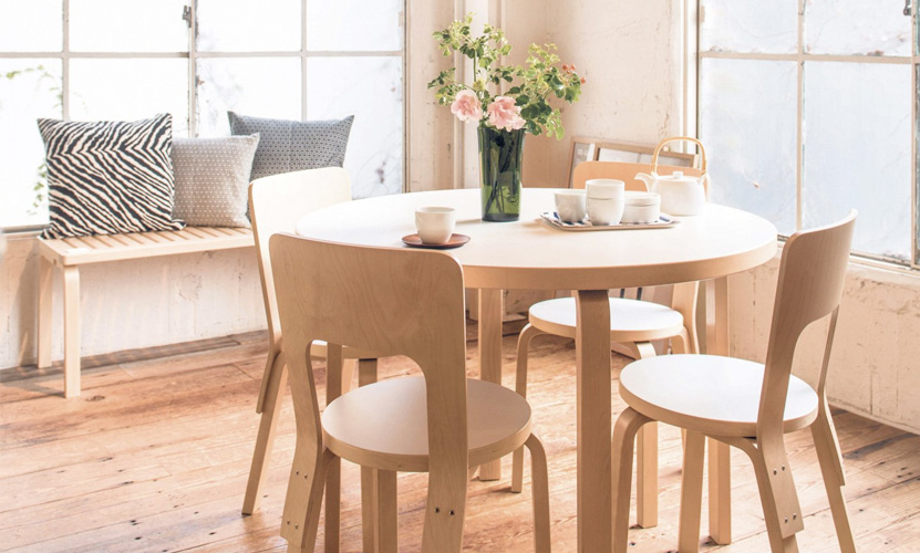 Artek アルテック TABLE 80C テーブル 80C サイズ：60×60cm 厚み 4cm 4本脚 カラー：３色 デザイン：アルヴァ・アアルト