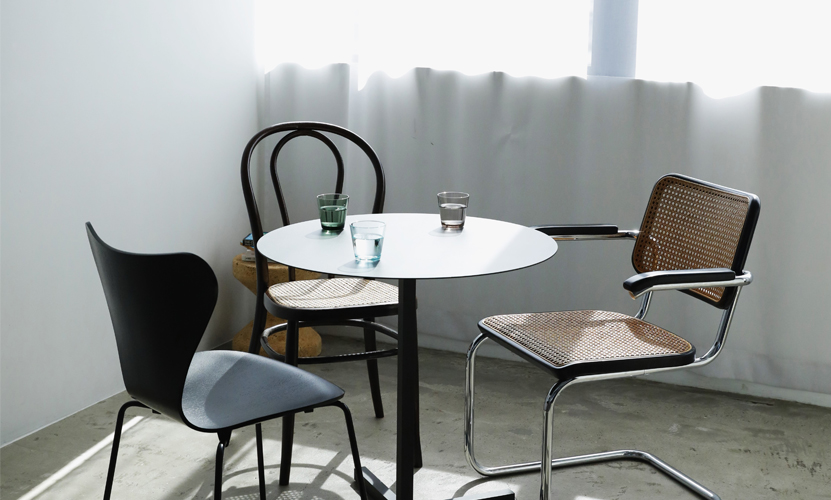 DUENDE デュエンデ SOLID STEEL DINER TABLE ROUND ソリッドスチールダイナーテーブル ラウンド DU330 カラー：ダークグレー デザイン：PERMANENT31