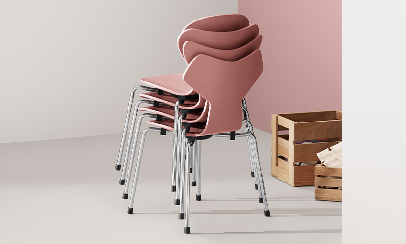 FRITZ HANSEN フリッツ・ハンセン CHILDREN'S CHAIR 子供用チェア