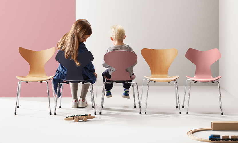 FRITZ HANSEN フリッツ・ハンセン CHILDREN'S CHAIR 子供用チェア