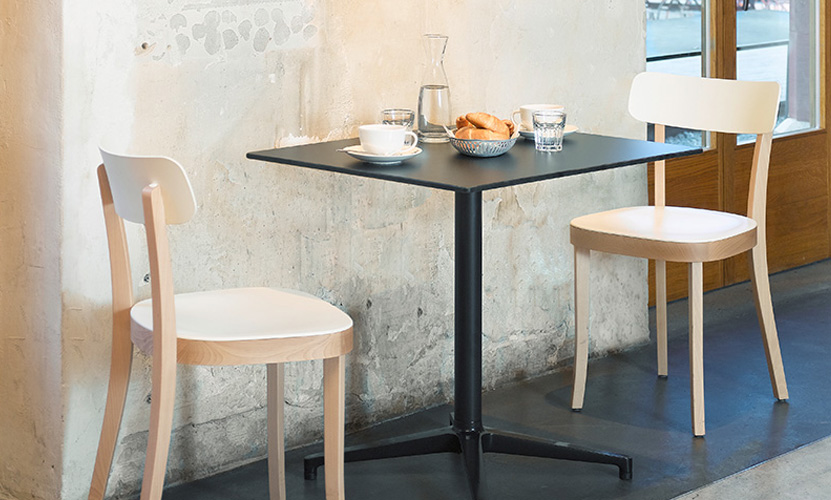 Vitra ヴィトラ Bistro Table ビストロ テーブル アウトドア 屋外 カラー：2色 デザイン：ロナン&エルワン・ブルレック
