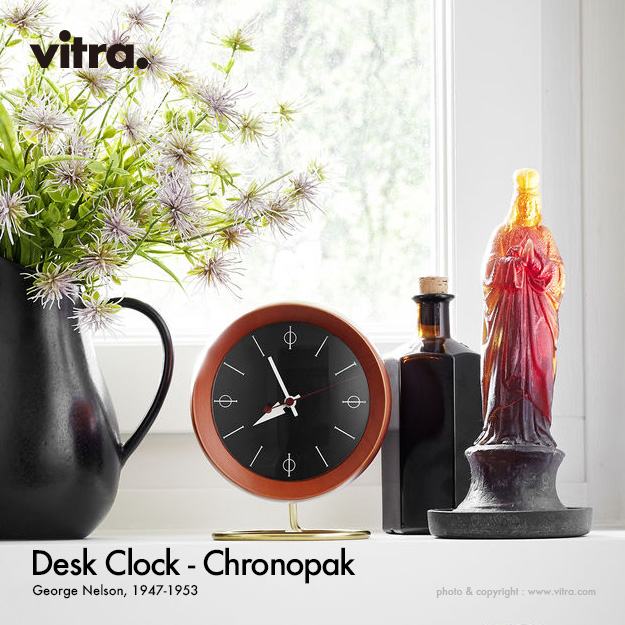Vitra ヴィトラ Desk Clocks デスククロック Chronopak クロノパック テーブルクロック 置き時計 カラー：ウォルナット ムーブメント：ドイツ製クオーツ デザイン：ジョージ・ネルソン