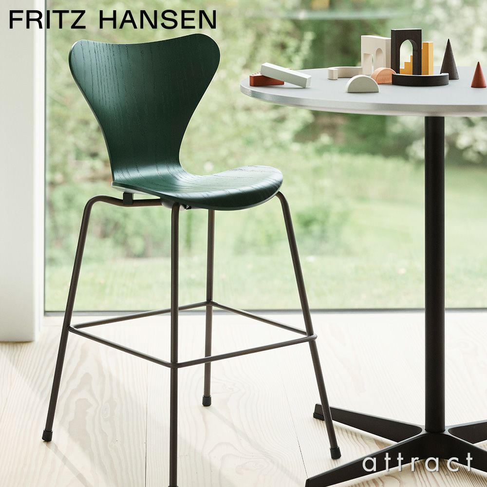 FRITZ HANSEN フリッツ・ハンセン SERIES 7 JUNIOR セブンチェア ジュニア 3177 チェア カラードアッシュ カラー：エバーグリーン ベースカラー：ブラウンブロンズ粉体塗装 デザイン：アルネ・ヤコブセン