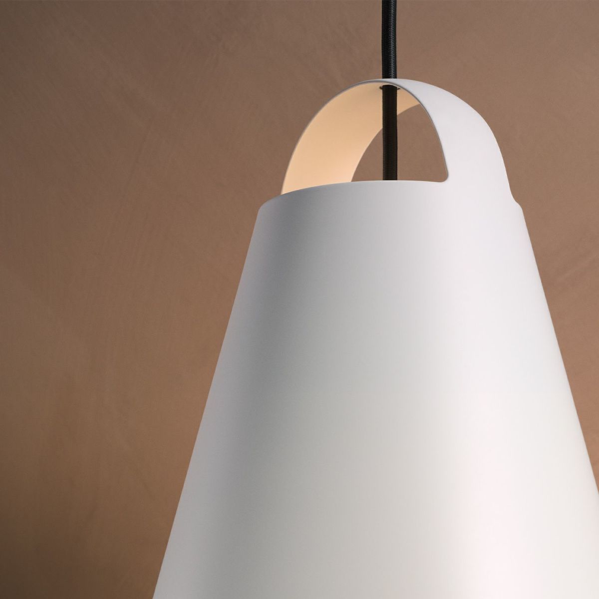 Louis Poulsen ルイスポールセン Above アバーヴ Φ400 ペンダントライト カラー：ホワイト LED デザイン：マッス・オドゴー