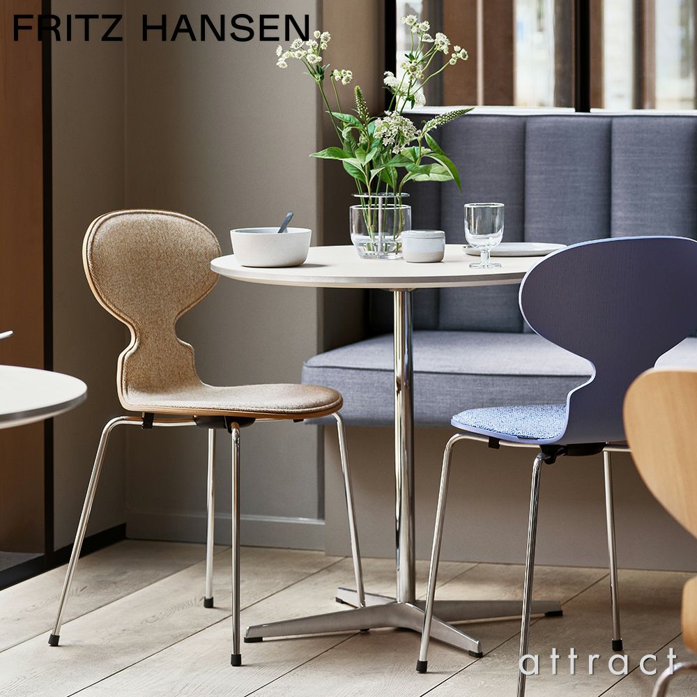  FRITZ HANSEN フリッツ・ハンセン ANT アリンコチェア 3101 チェア フロントパディング 4本脚 カラードアッシュ カラー：ラベンダーブルー 張地：Vanir ヴァニール ファブリックカラー：ライトブルー（733） ベースカラー：クローム仕上げ デザイン：アルネ・ヤコブセン