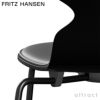 FRITZ HANSEN フリッツ・ハンセン ANT アリンコチェア 3101 チェア フロントパディング 4本脚 ラッカー カラー：ブラック エッセンシャルレザー カラー：ブラック ベースカラー：ブラック粉体塗装 デザイン：アルネ・ヤコブセン