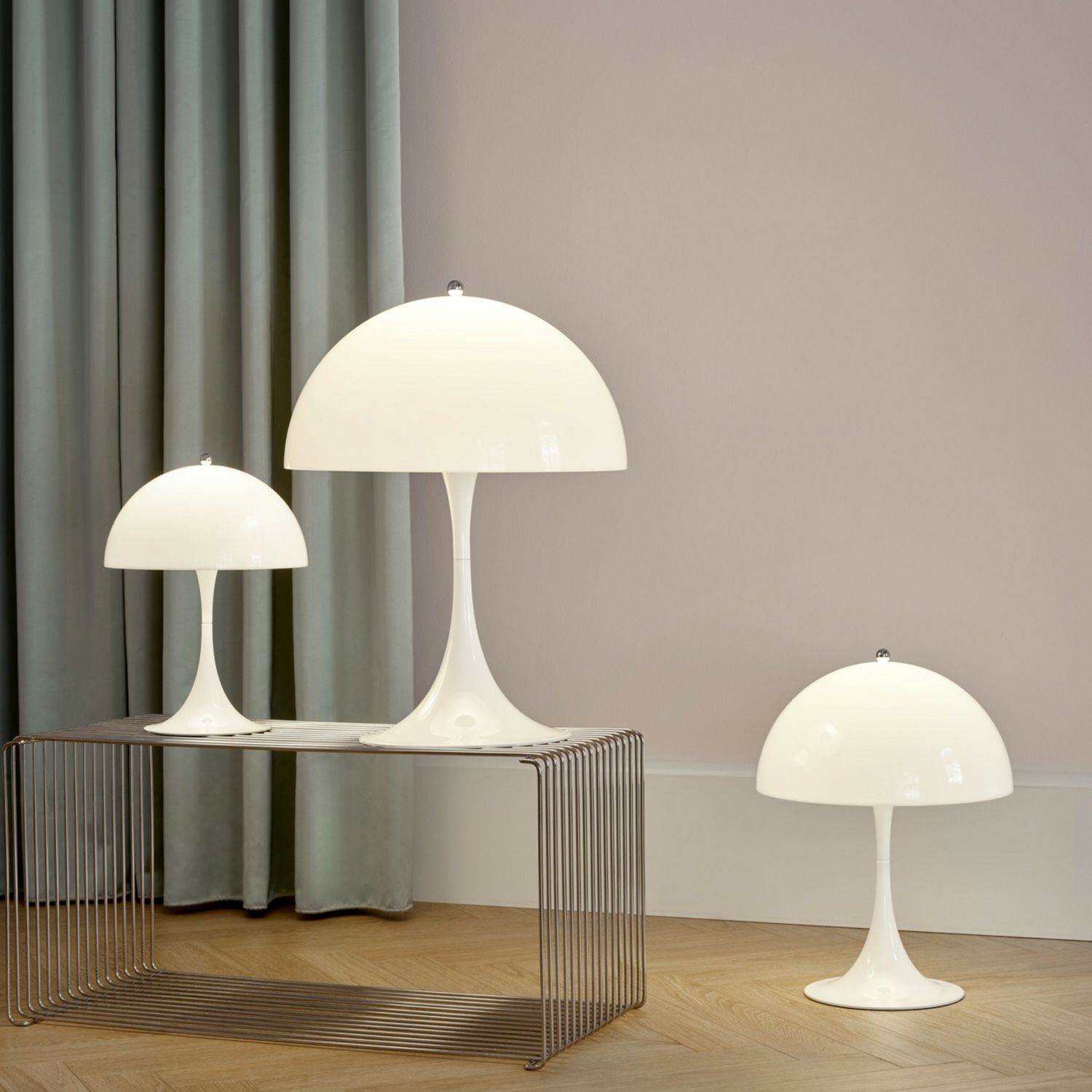 Louis Poulsen ルイスポールセン Panthella 250 Portable パンテラ 250 ポータブル テーブルランプ カラー：オパール・ホワイト デザイン：ヴェルナー・パントン