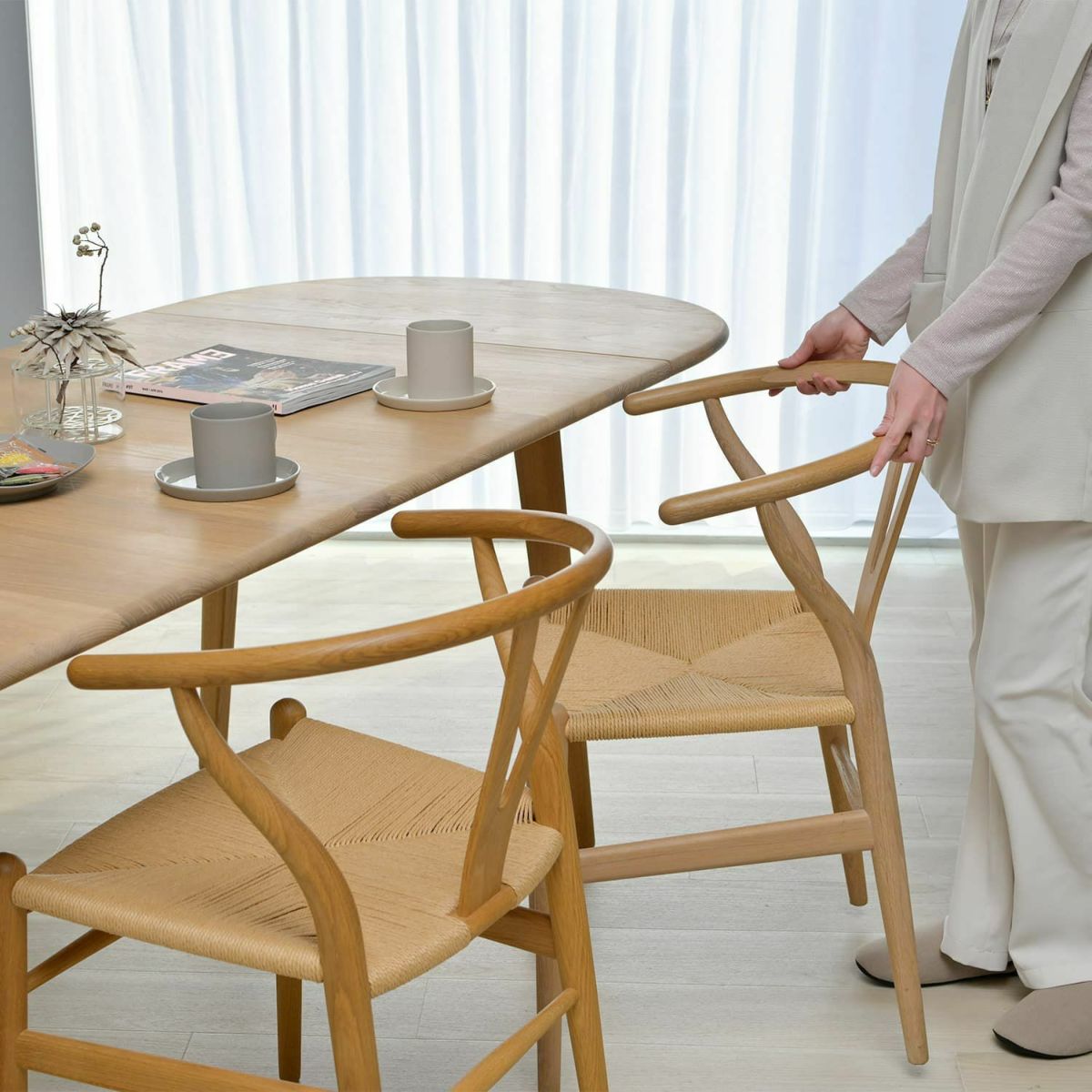 CH24 Yチェア （ワイチェア） オーク （ホワイトオイルフィニッシュ） ブラックペーパーコード Carl Hansen & Son カール・ハンセン＆サン デザイン：ハンス・J・ウェグナー