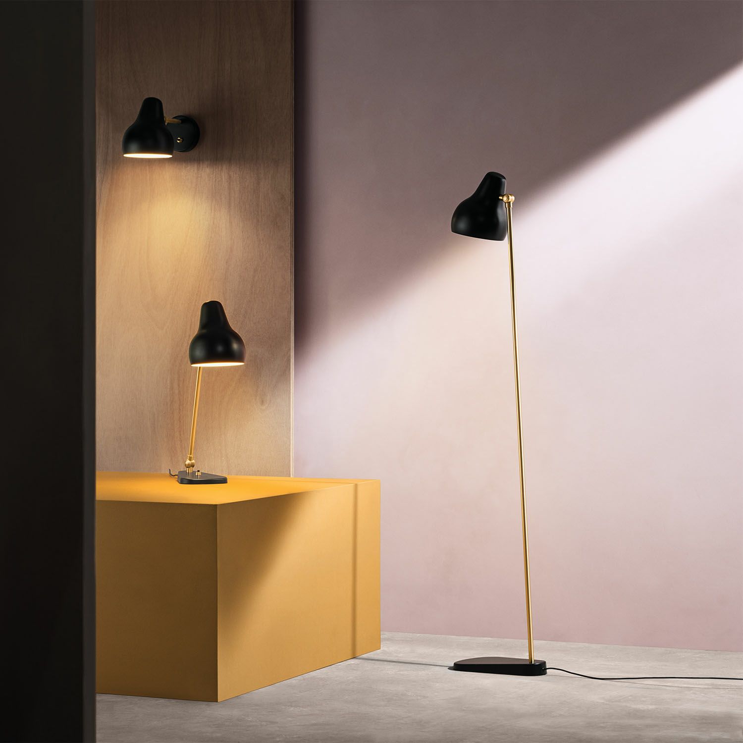 Louis Poulsen ルイスポールセン VL38 Table ラジオハウス テーブル テーブルランプ カラー：ブラック デザイン：ヴィルヘルム・ラウリッツェン