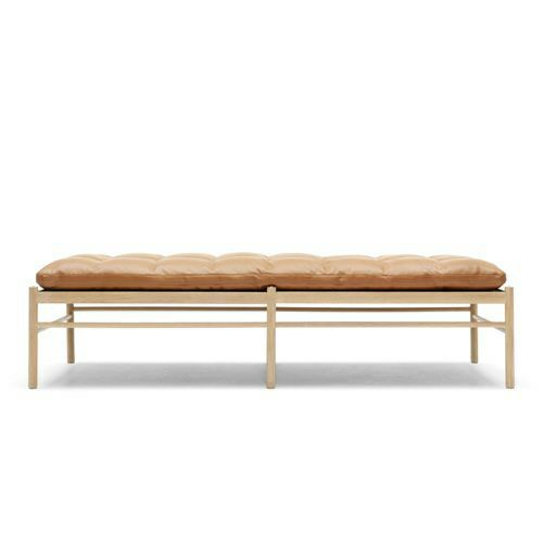 Carl Hansen & Son カール・ハンセン＆サン OW150 コロニアル デイベッド　オーク（ソープフィニッシュ） 張座：レザー Thor デザイン：オーレ・ヴァンシャー ※ネックピロー別売