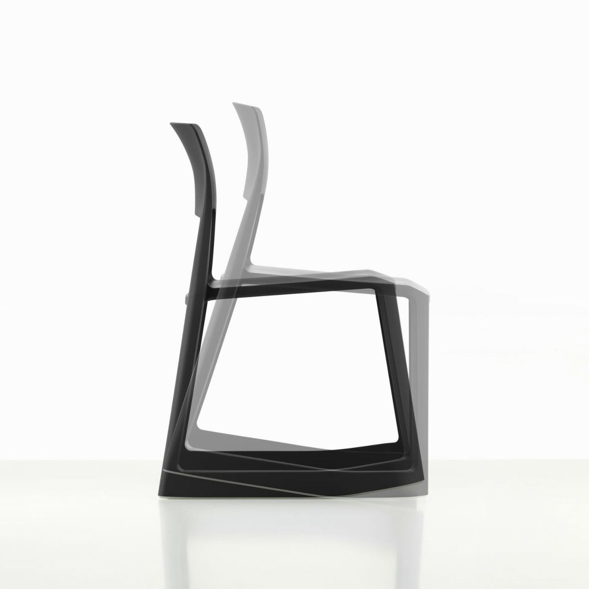 Vitra ヴィトラ Tip Ton RE ティプトンリ スタッキングチェア アウトドア カラー：8色 デザイン：バーバー・オズガビー