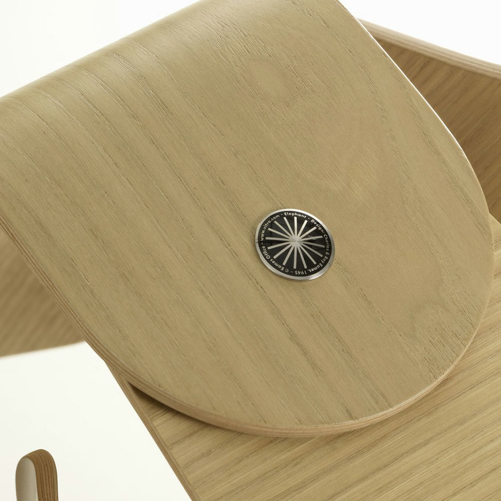 Vitra ヴィトラ Eames Elephant Plywood イームズ エレファント プライウッド カラー：2色 デザイン：チャールズ＆レイ・イームズ