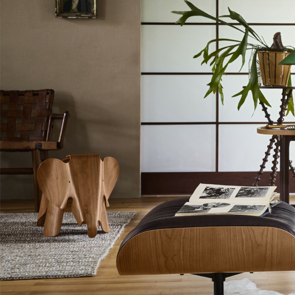 Vitra ヴィトラ Eames Elephant Plywood イームズ エレファント プライウッド カラー：2色 デザイン：チャールズ＆レイ・イームズ