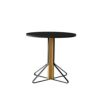 Artek アルテック KAARI TABLE カアリテーブル REB003 サイズ：Φ80cm 厚み2.4cm 天板（ホワイトグロッシーHPL・ブラックグロッシーHPL） 脚部（ナチュラルオーク） デザイン：ロナン＆エルワン・ブルレック 基本情報 商品画像設定 バリエーション