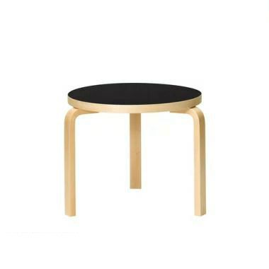 Artek アルテック TABLE 90D テーブル 90D サイズ：Φ48×44cm 厚み 3cm 3本脚 カラー：３色 デザイン：アルヴァ・アアルト