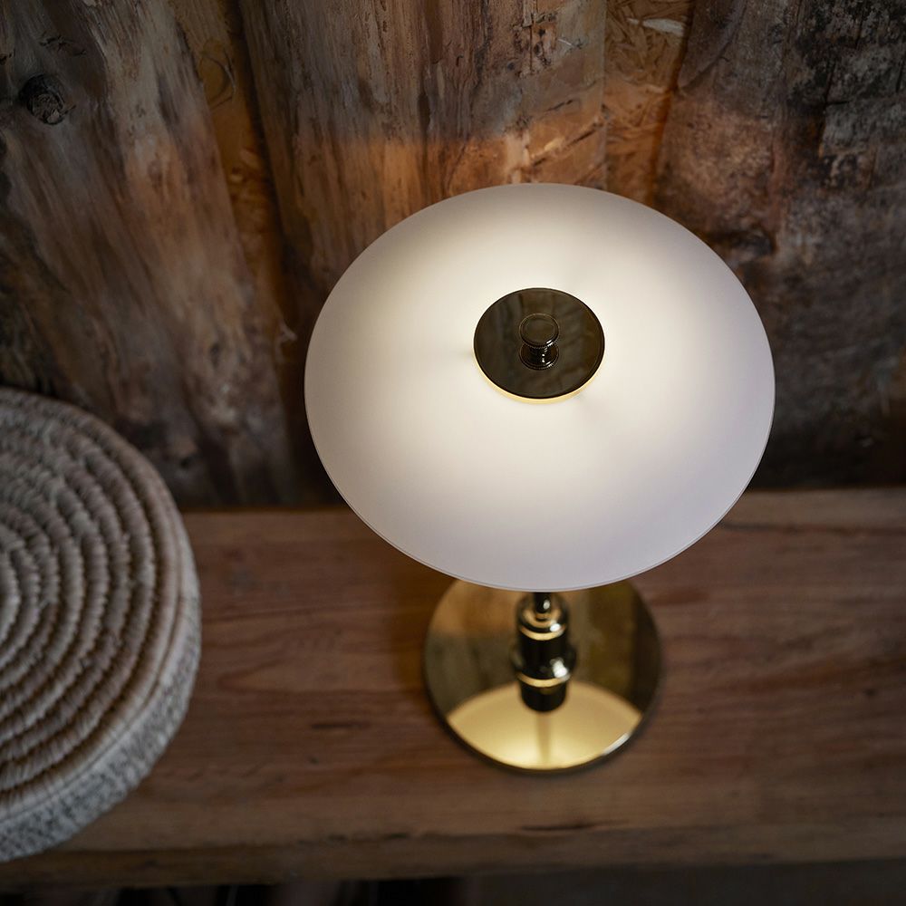 Louis Poulsen ルイスポールセン PH 2/1 Portable Table ポータブル テーブルランプ スタンドライト Φ200mm カラー：真鍮・メタライズド（ブラス） 