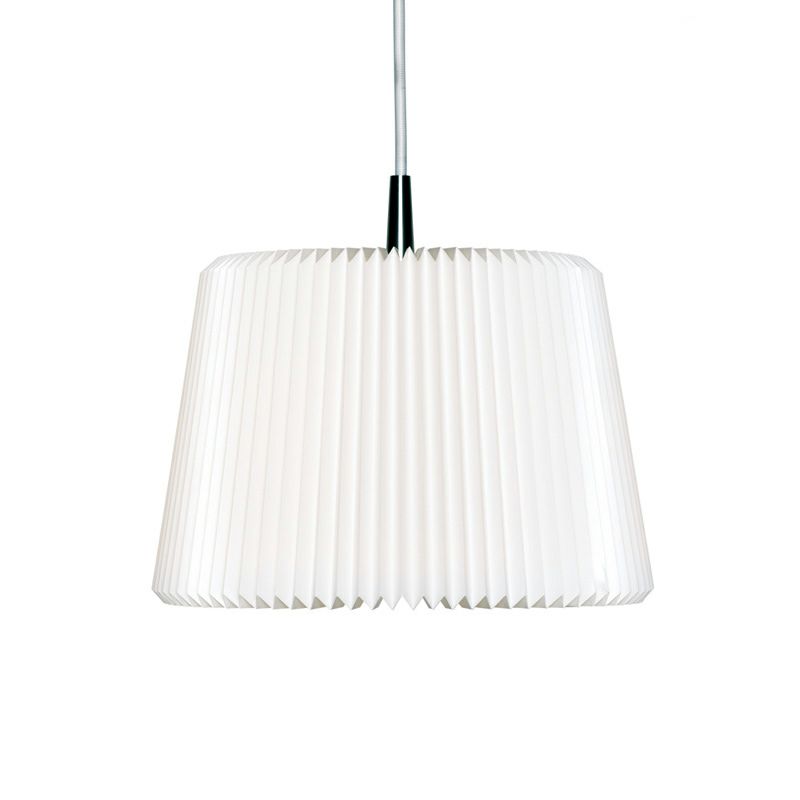 LE KLINT レ・クリント SNOWDROP スノードロップ プラスチックシェード KP120M ペンダントラント Mサイズ：Φ300mm デザイン：ハリット・ソーレンセン＋サムソン