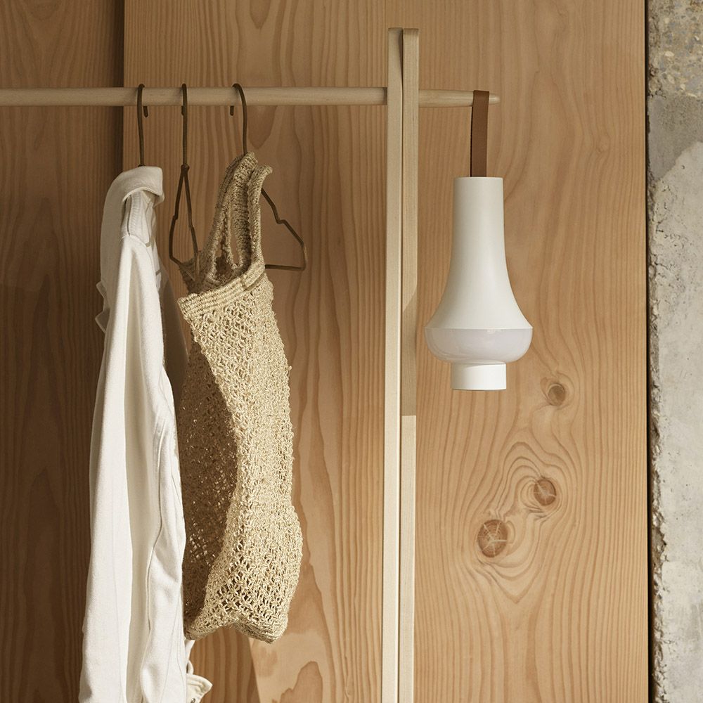 Louis Poulsen ルイスポールセン Tomoshi Portable トモシ ポータブル テーブルランプ カラー：オパール・ダークブラウン デザイン： nendo（佐藤 オオキ）