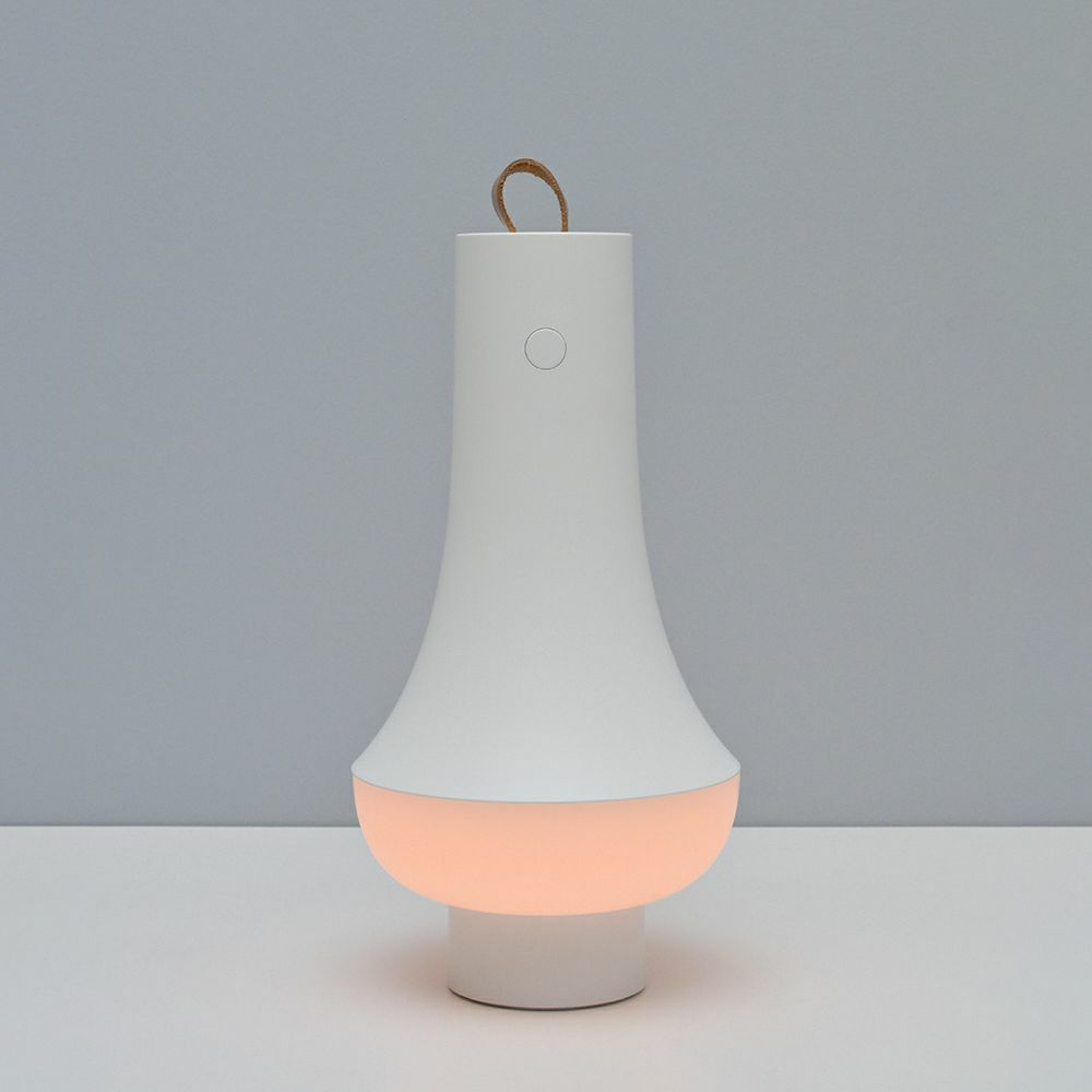 Louis Poulsen ルイスポールセン Tomoshi Portable トモシ ポータブル テーブルランプ カラー：ホワイト デザイン： nendo（佐藤 オオキ）