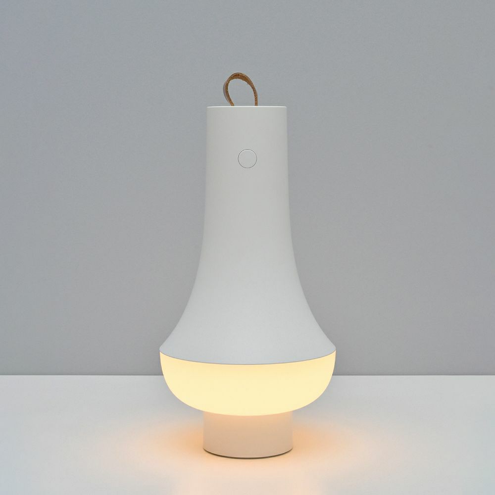 Louis Poulsen ルイスポールセン Tomoshi Portable トモシ ポータブル テーブルランプ カラー：ホワイト デザイン： nendo（佐藤 オオキ）