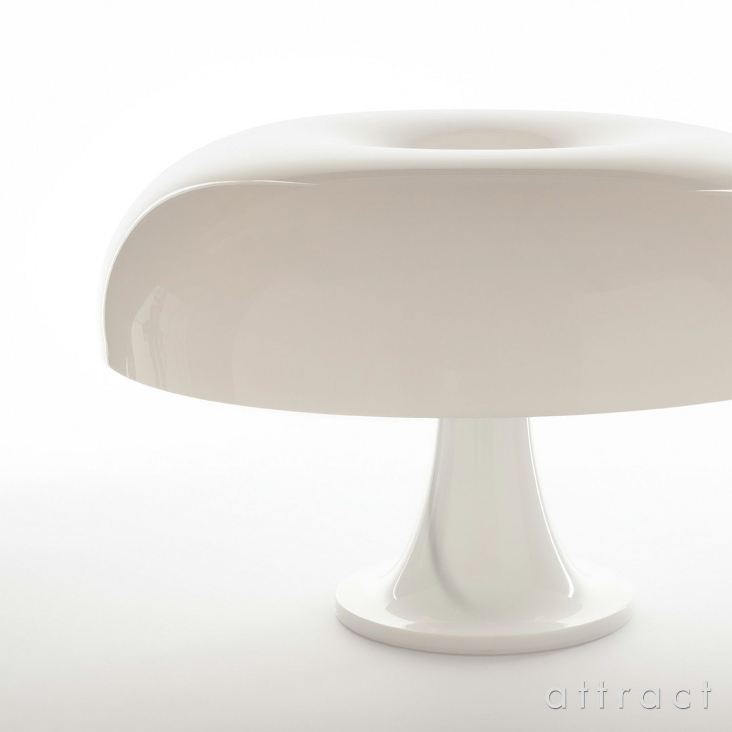 Artemide アルテミデ NESSO ネッソ テーブルランプ Φ540mm カラー：2色 デザイン：ジャンカルロ・マッティオリ