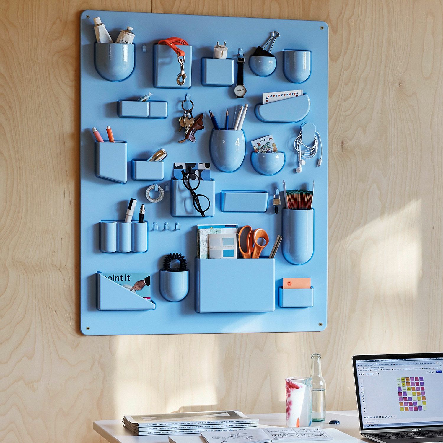 Vitra ヴィトラ Uten. Silo RE I ウーテン シロ リ 1 カラー：4色 再生ABSプラスチック デザイン：ドロシー・ベッカー