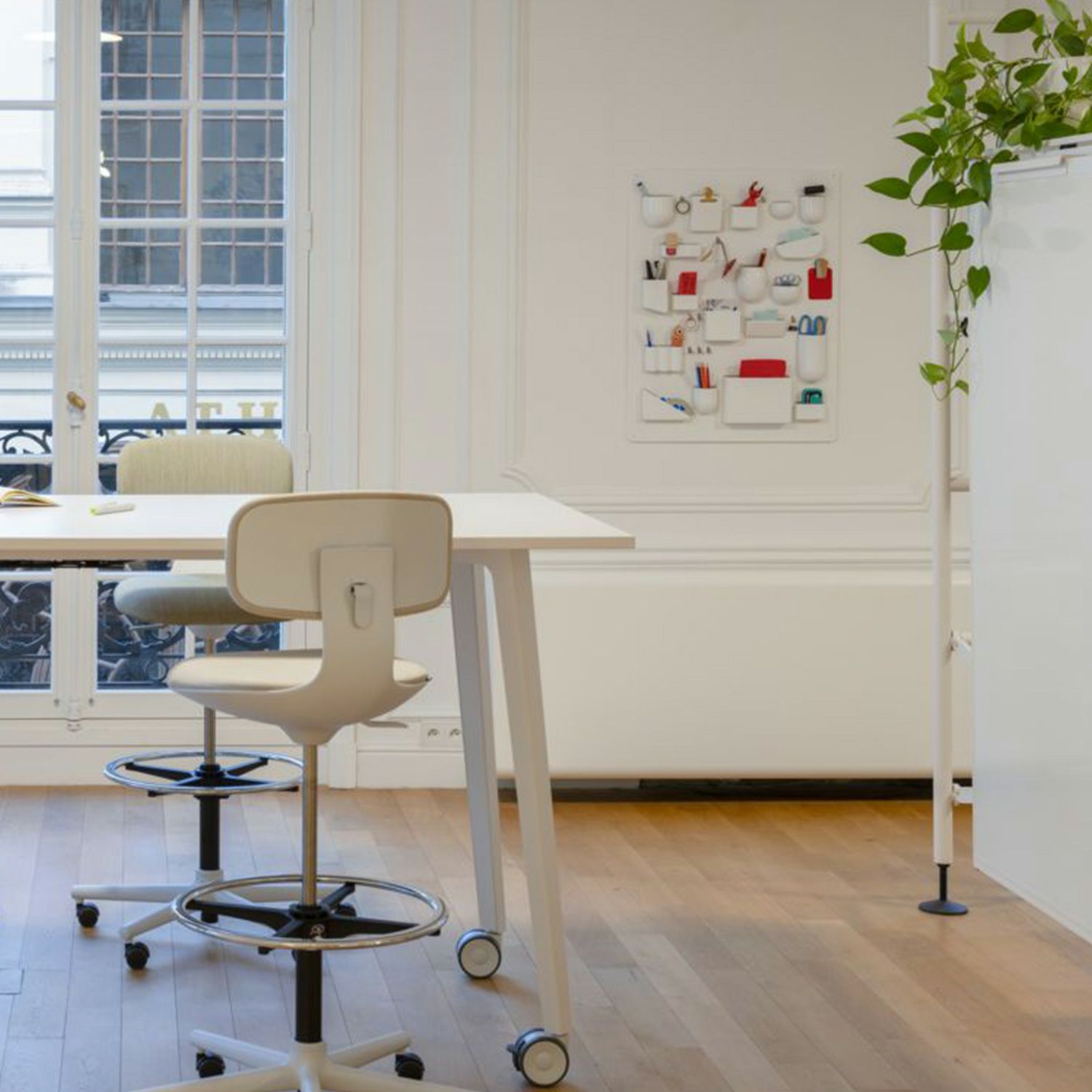 Vitra ヴィトラ Uten. Silo RE I ウーテン シロ リ 1 カラー：4色 再生ABSプラスチック デザイン：ドロシー・ベッカー
