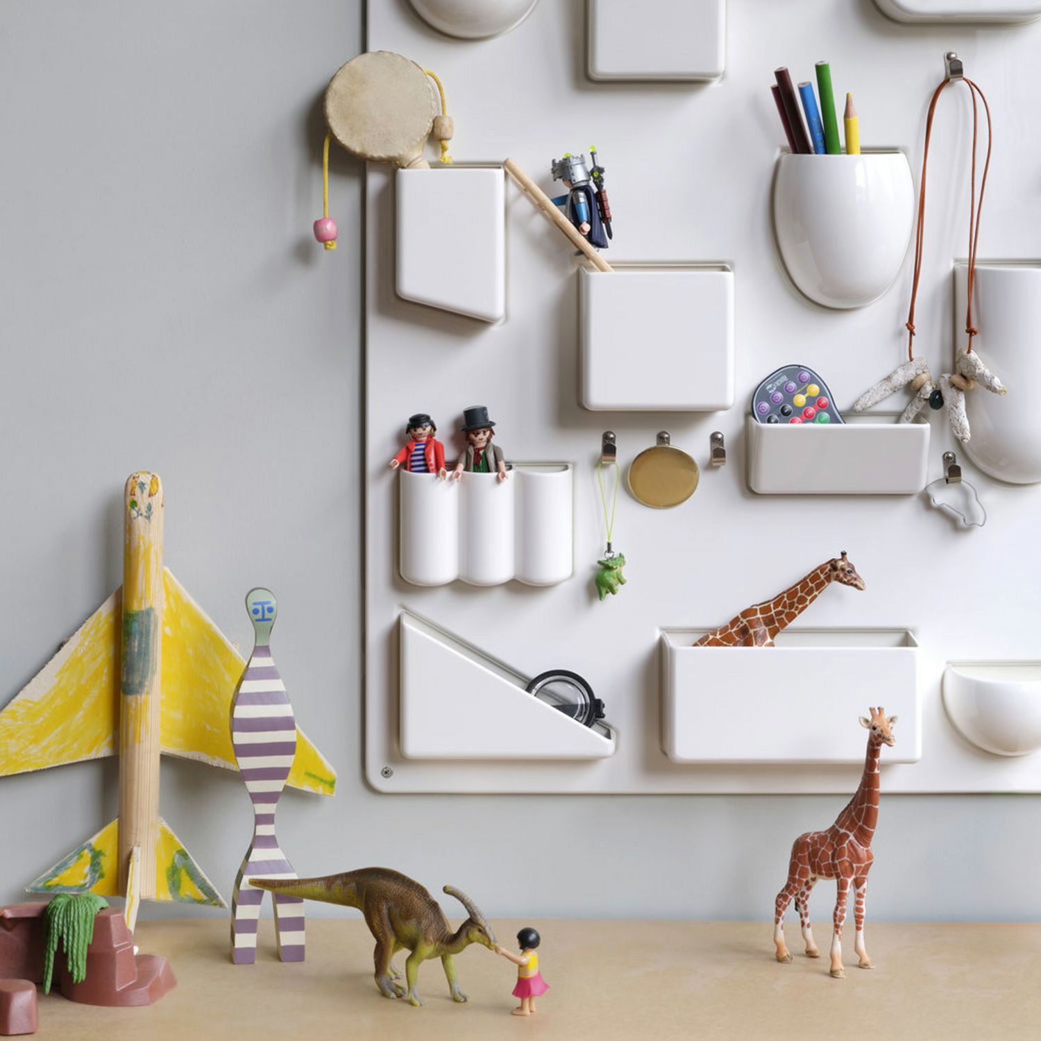 Vitra ヴィトラ Uten. Silo RE I ウーテン シロ リ 1 カラー：4色 再生ABSプラスチック デザイン：ドロシー・ベッカー
