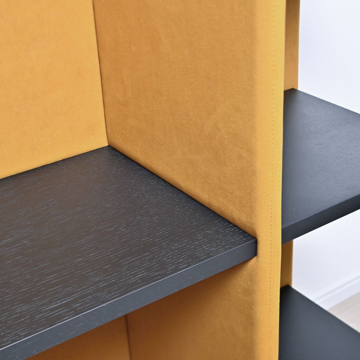 ligne roset リーン・ロゼ ROSETSoftwall ソフトウォール デスク スクリーン ファブリック：Lランク（ウルトラスエード HP） デザイン：ブセッティ・ガルティ・レダエリ