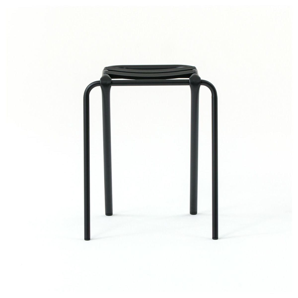 DUENDE デュエンデ BENT LOW STOOL ベント ロースツール DU0320 高さ：53cm カラー：2色 デザイン：岩元 航大