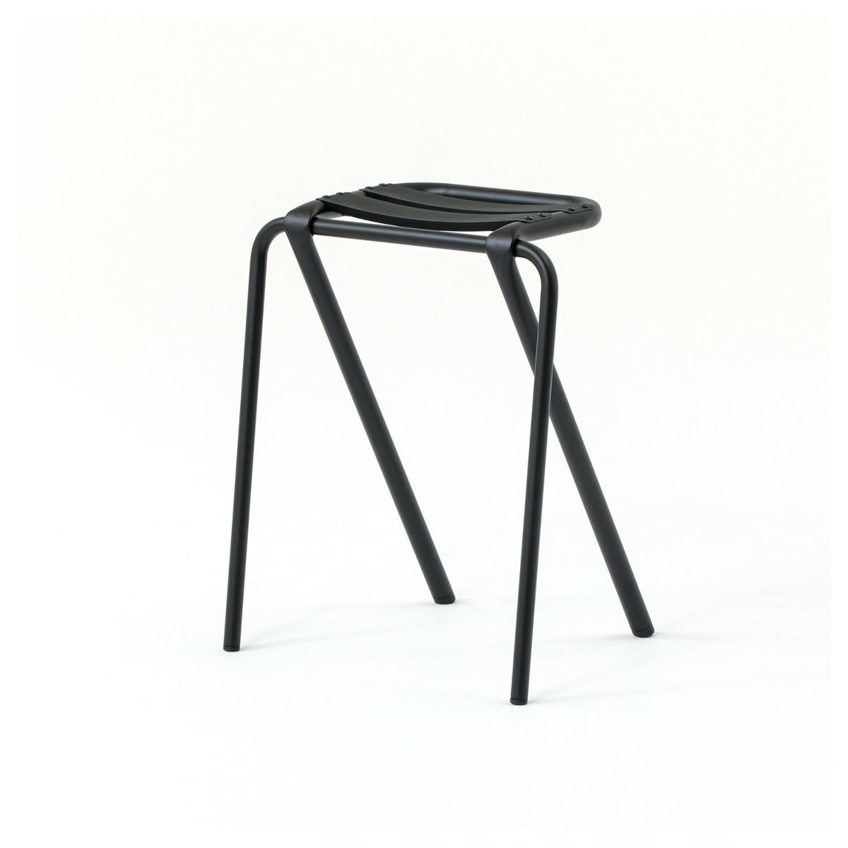 DUENDE デュエンデ BENT LOW STOOL ベント ロースツール DU0320 高さ：53cm カラー：2色 デザイン：岩元 航大