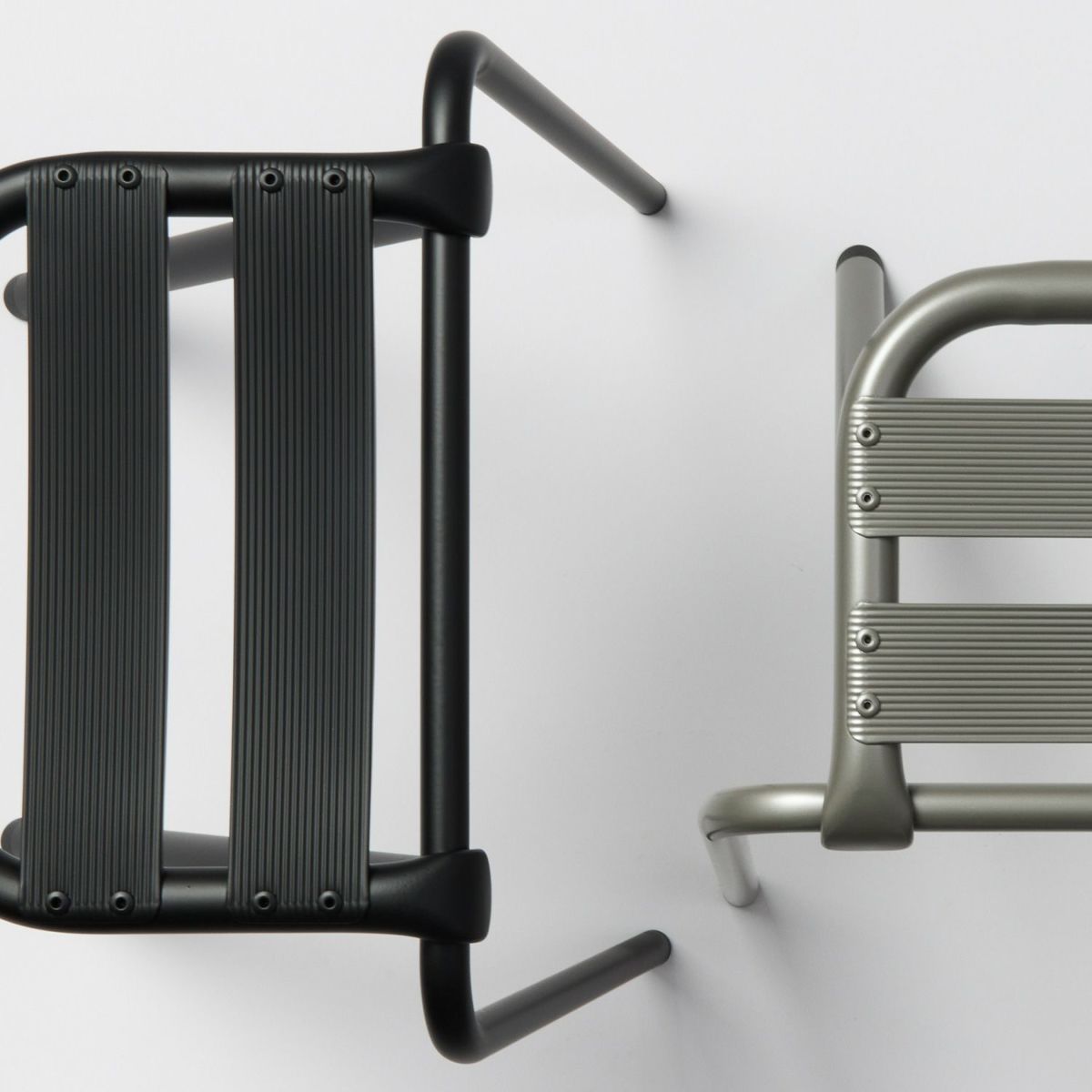 DUENDE デュエンデ BENT LOW STOOL ベント ロースツール DU0320 高さ：53cm カラー：2色 デザイン：岩元 航大