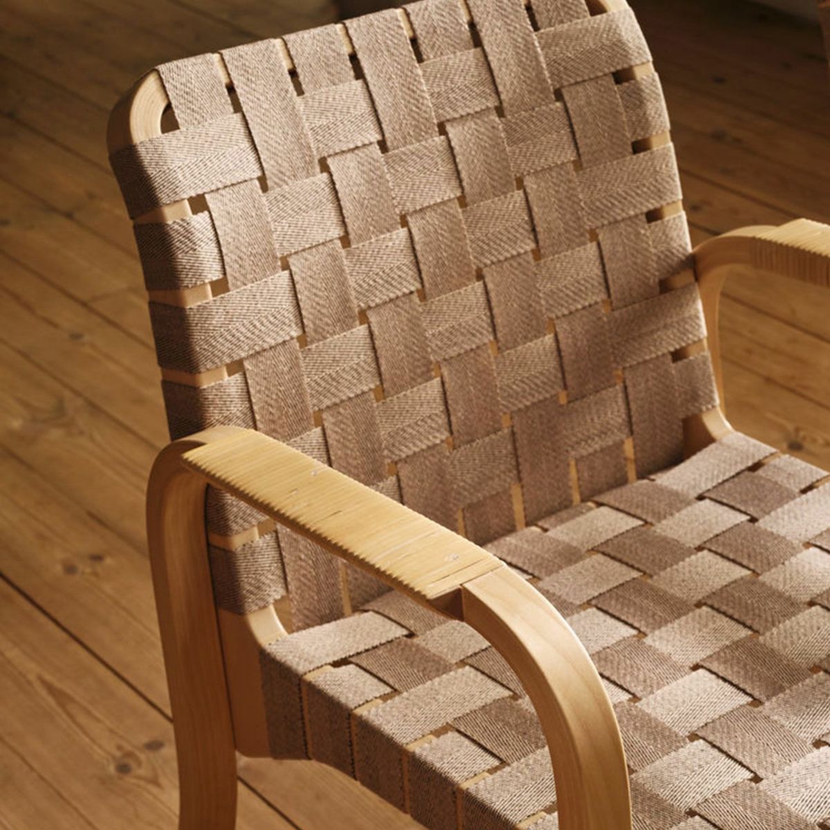 Artek アルテック 45 Armchair 45 アームチェア ラウンジチェア バーチ ナチュラルラッカー リネンウェビングテープ カラー：6色 アームレスト：ラタン巻き デザイン：アルヴァ・アアルト