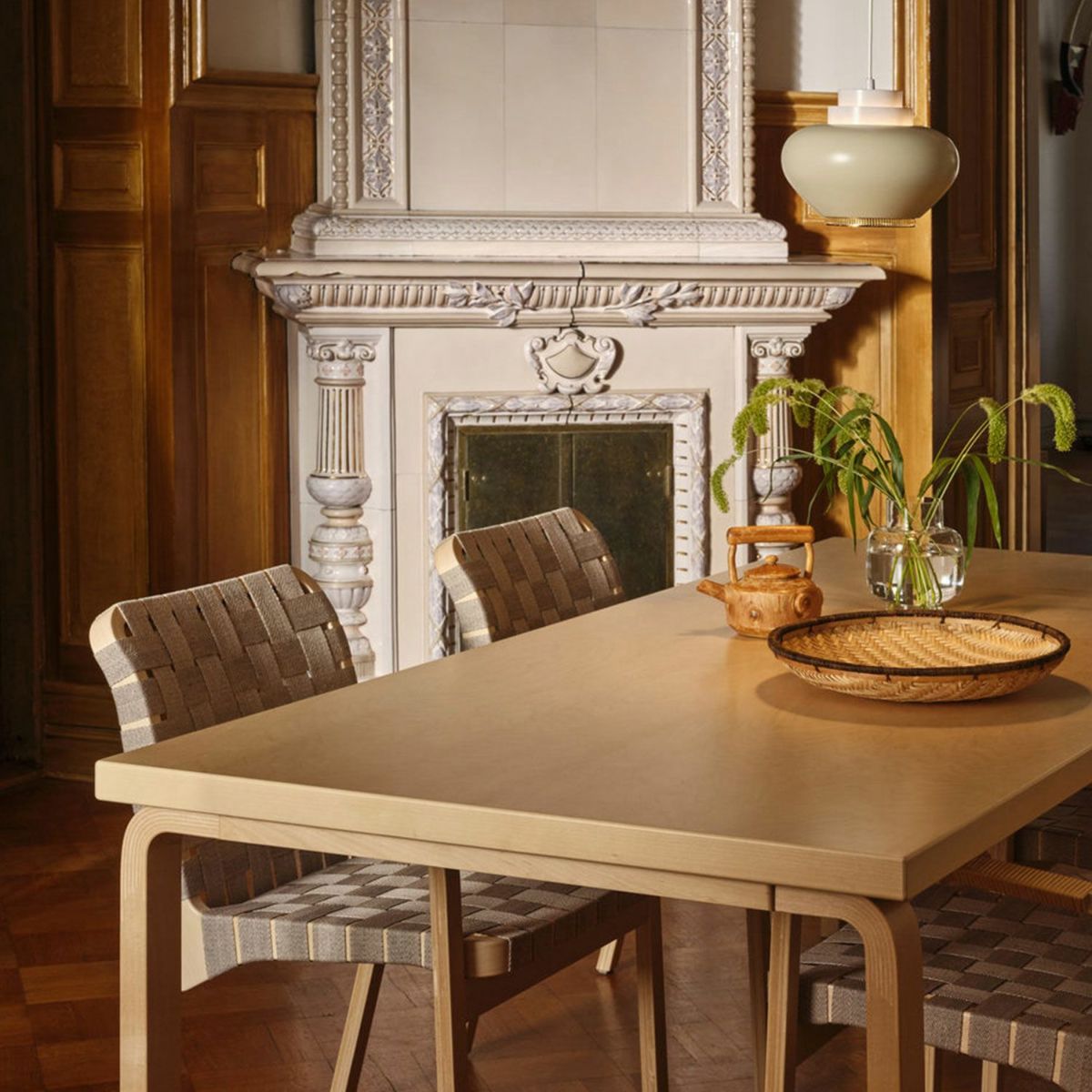 Artek アルテック 45 Armchair 45 アームチェア ラウンジチェア バーチ ナチュラルラッカー リネンウェビングテープ カラー：6色 アームレスト：ラタン巻き デザイン：アルヴァ・アアルト