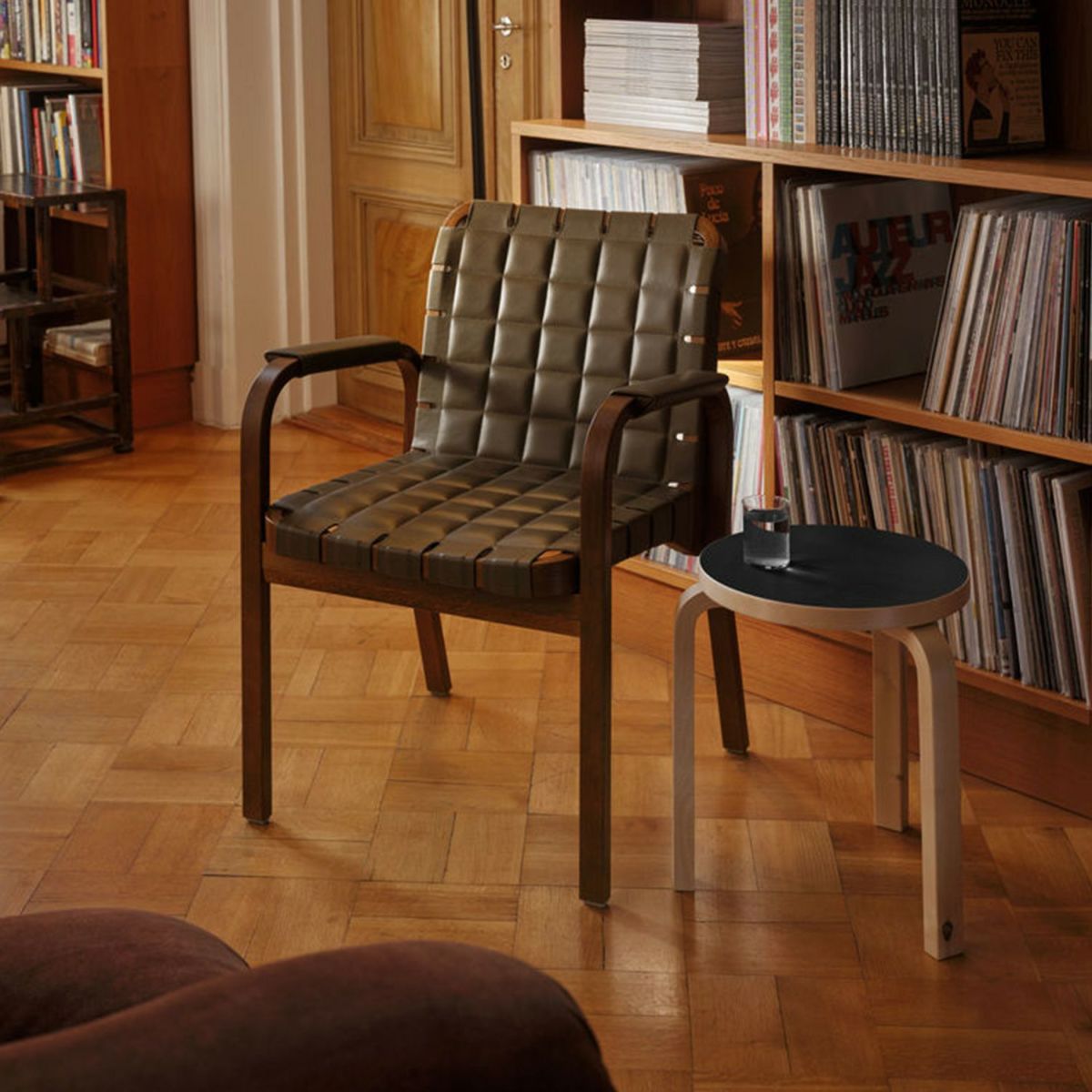 Artek アルテック 45 Armchair 45 アームチェア ラウンジチェア ウォルナットステイン キルティングレザー エンヴィレザー：オリーブ アームレスト：レザーカバー デザイン：アルヴァ・アアルト