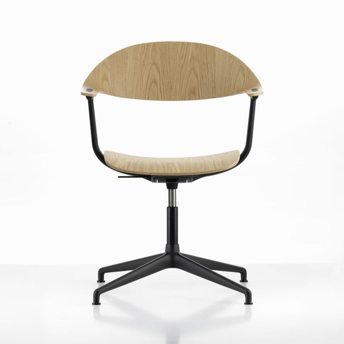 Vitra ヴィトラ Mynt ミント 4スターベース シート＆バックレスト：プライウッド ベースカラー：4色 デザイン：エルワン・ブルレック