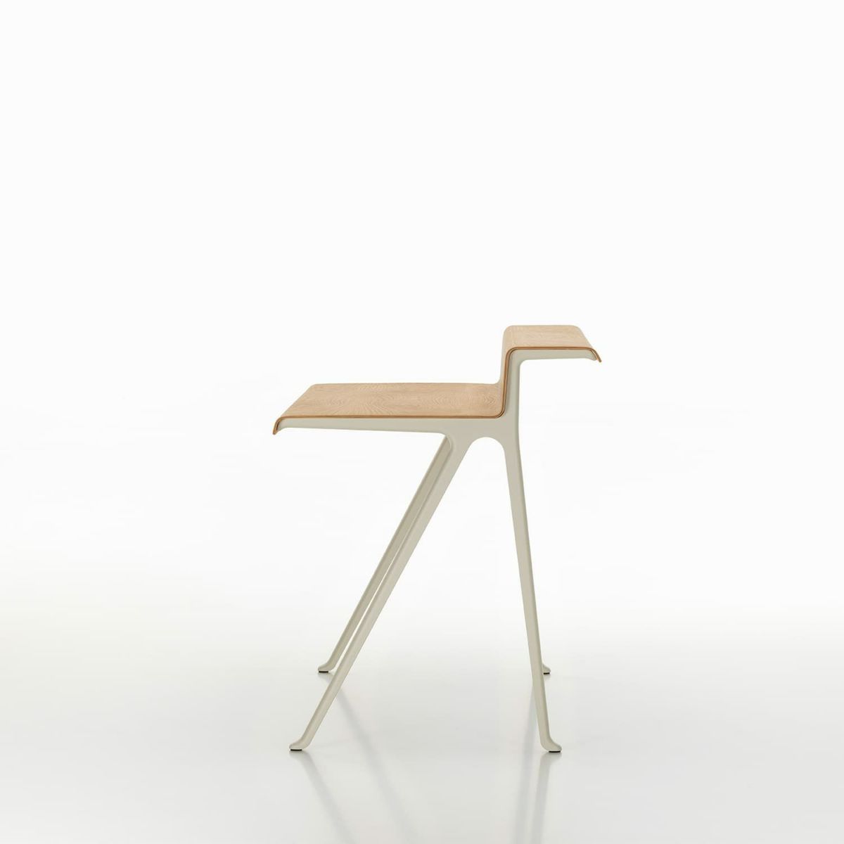 Vitra ヴィトラ Courier クーリエ サイズ：120×72.5cm 天板：2種類 ベース：3色 デザイン：ロナン・ブルレック