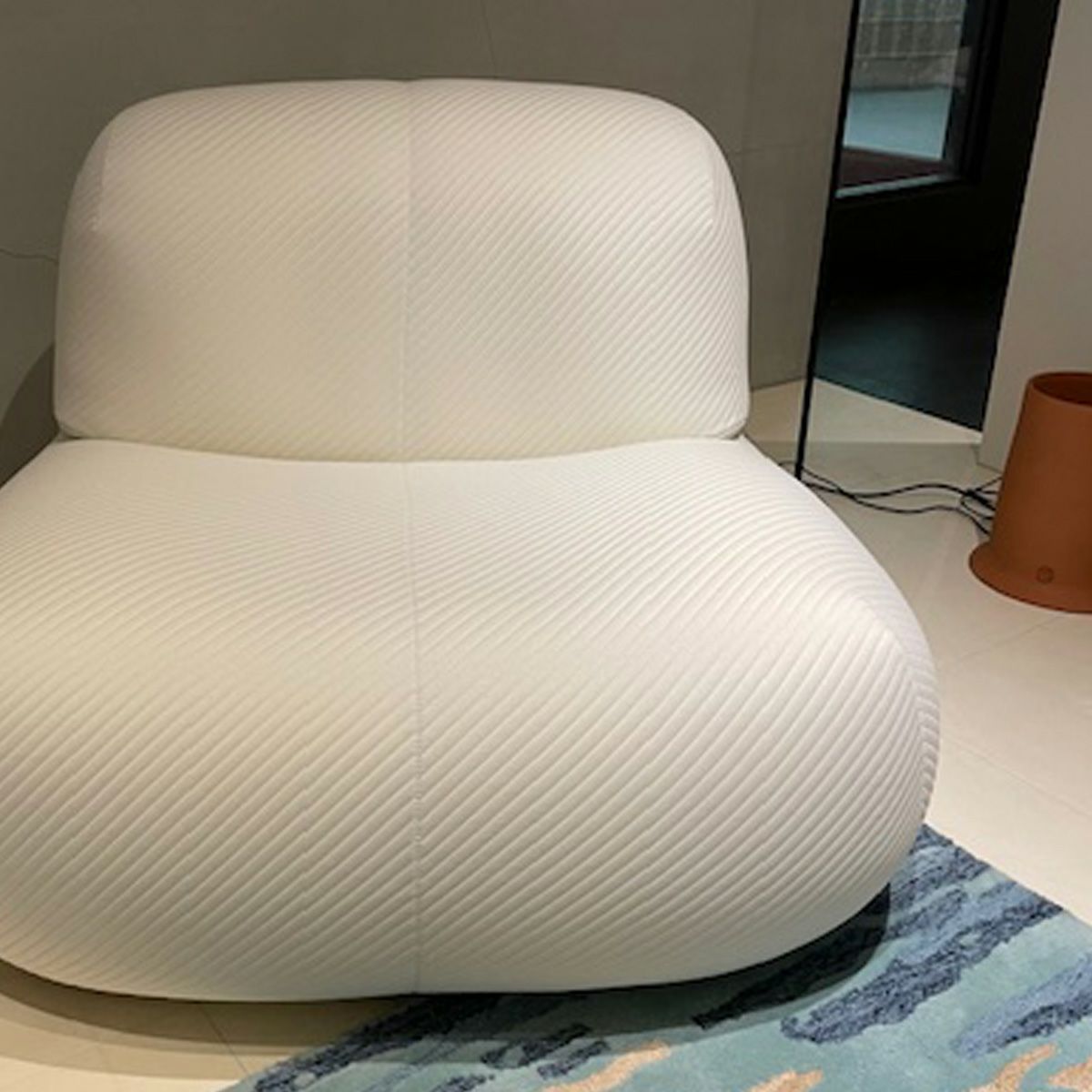 ligne roset リーン・ロゼ ROSETPukka ロゼプッカ 1P ソファ 1人掛け ファブリック：Hランク デザイン：ヤブ・プッシェルベルグ