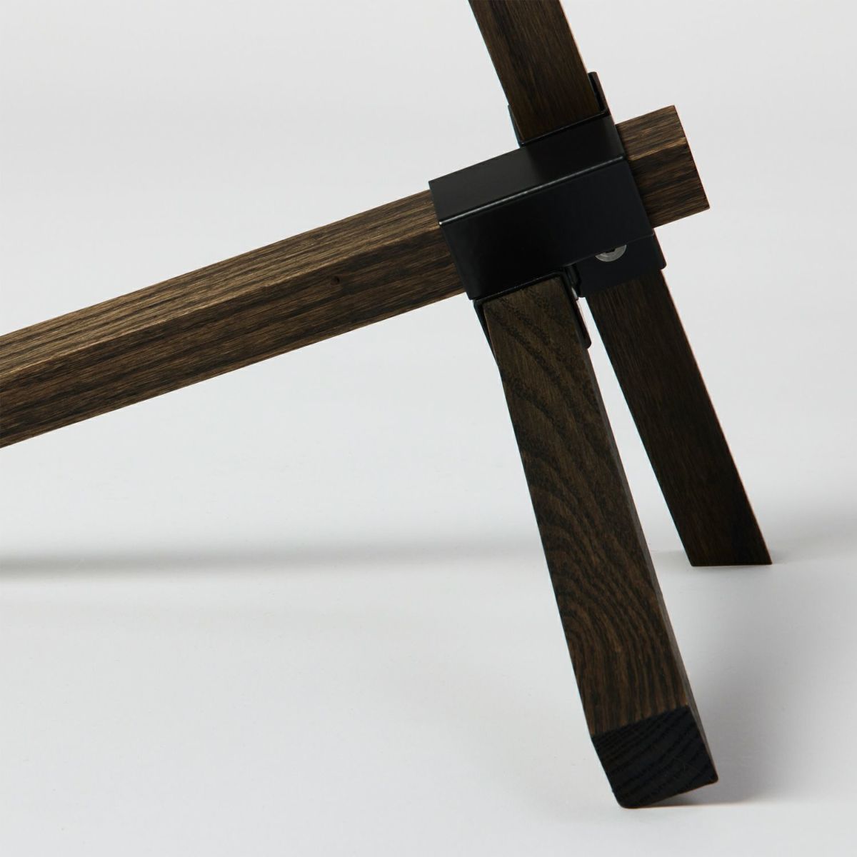 DUENDE デュエンデ TRE トレ サイドテーブル DU0211 オイルステインフィニッシュ カラー：2色 デザイン：芦沢 啓治