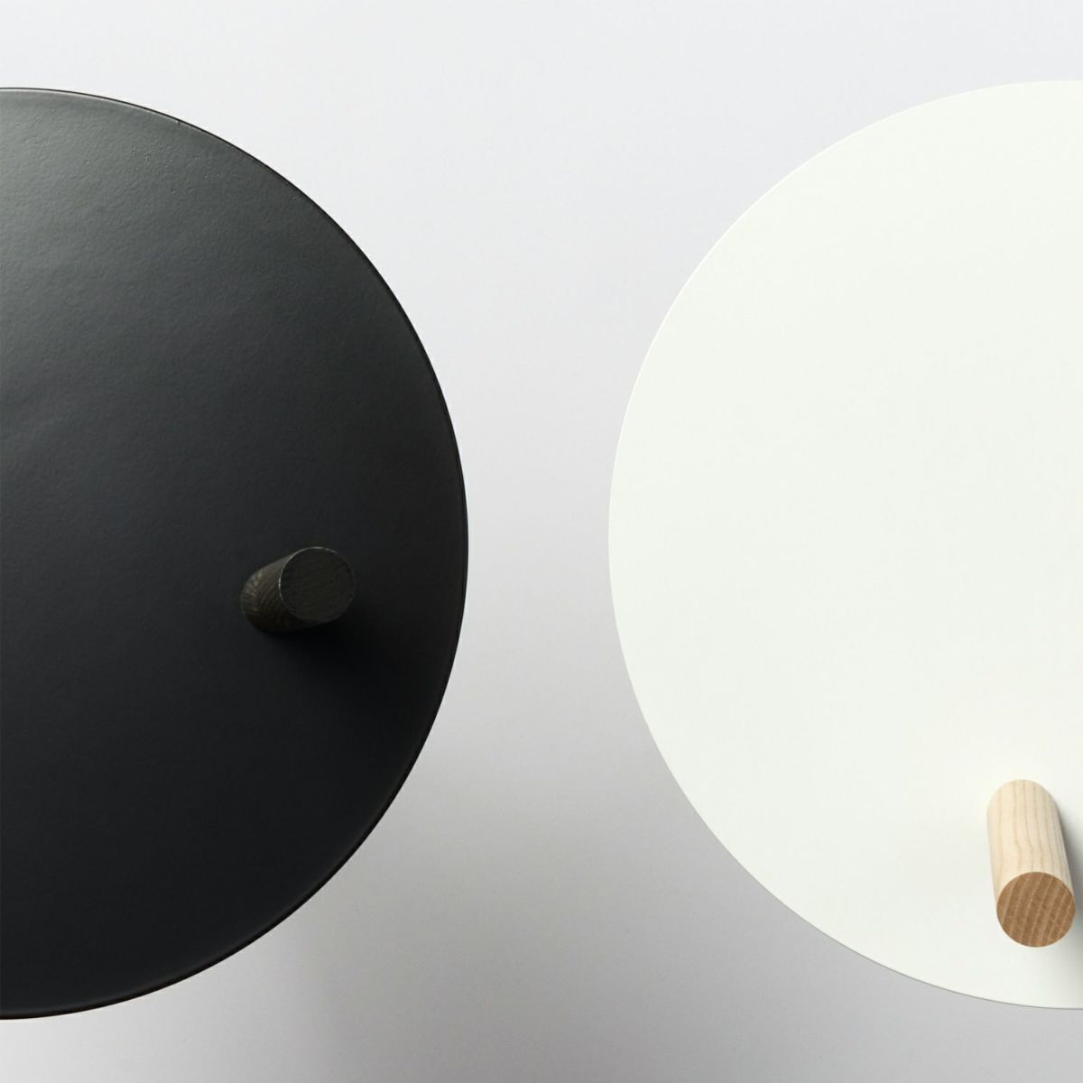 DUENDE デュエンデ TUBE & ROD チューブ＆ロッド サイドテーブル DU0270 無塗装 カラー：2色 デザイン：松尾 直哉