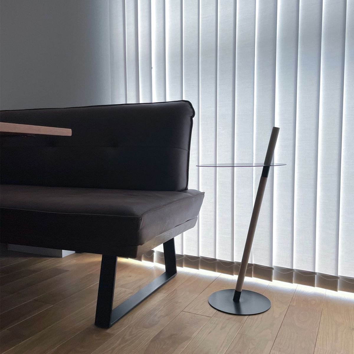 DUENDE デュエンデ TUBE & ROD チューブ＆ロッド サイドテーブル DU0270 無塗装 カラー：2色 デザイン：松尾 直哉