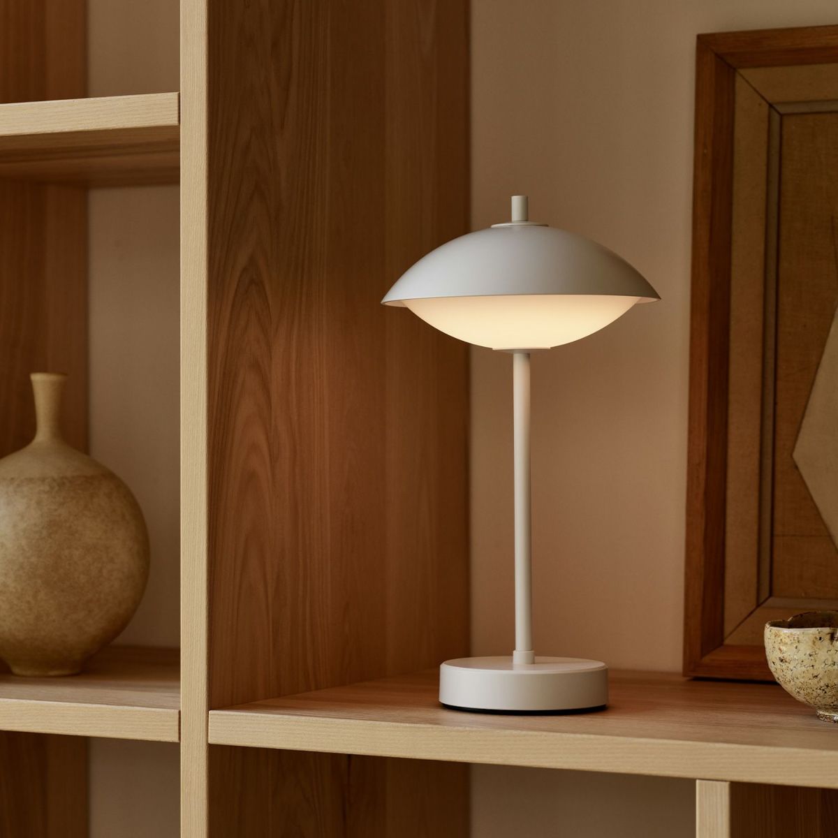 FRITZ HANSEN フリッツ・ハンセン CLAM PORTABLE クラム ポータブルランプ