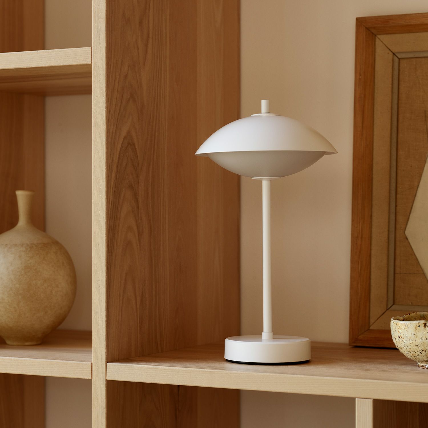 FRITZ HANSEN フリッツ・ハンセン CLAM PORTABLE クラム ポータブルランプ