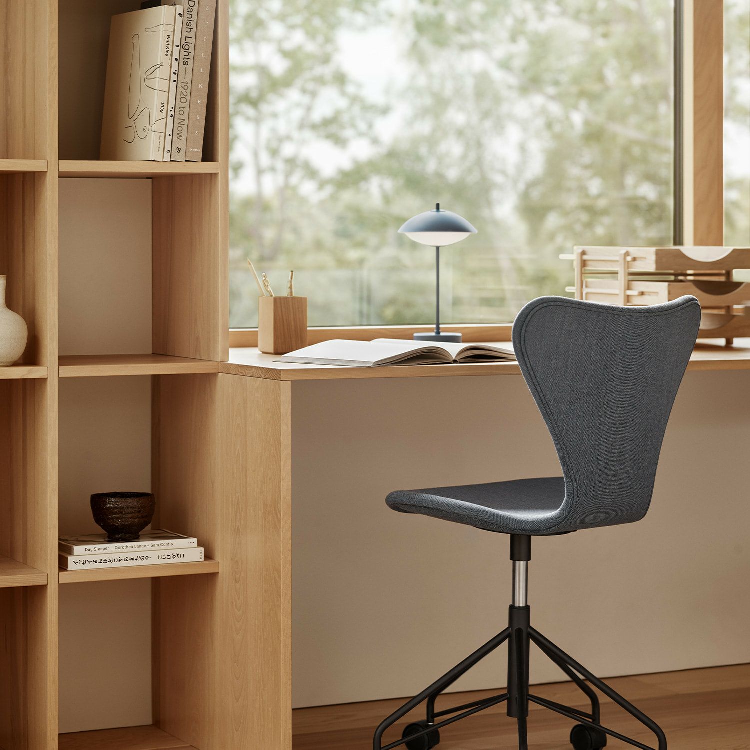 FRITZ HANSEN フリッツ・ハンセン CLAM PORTABLE クラム ポータブルランプ