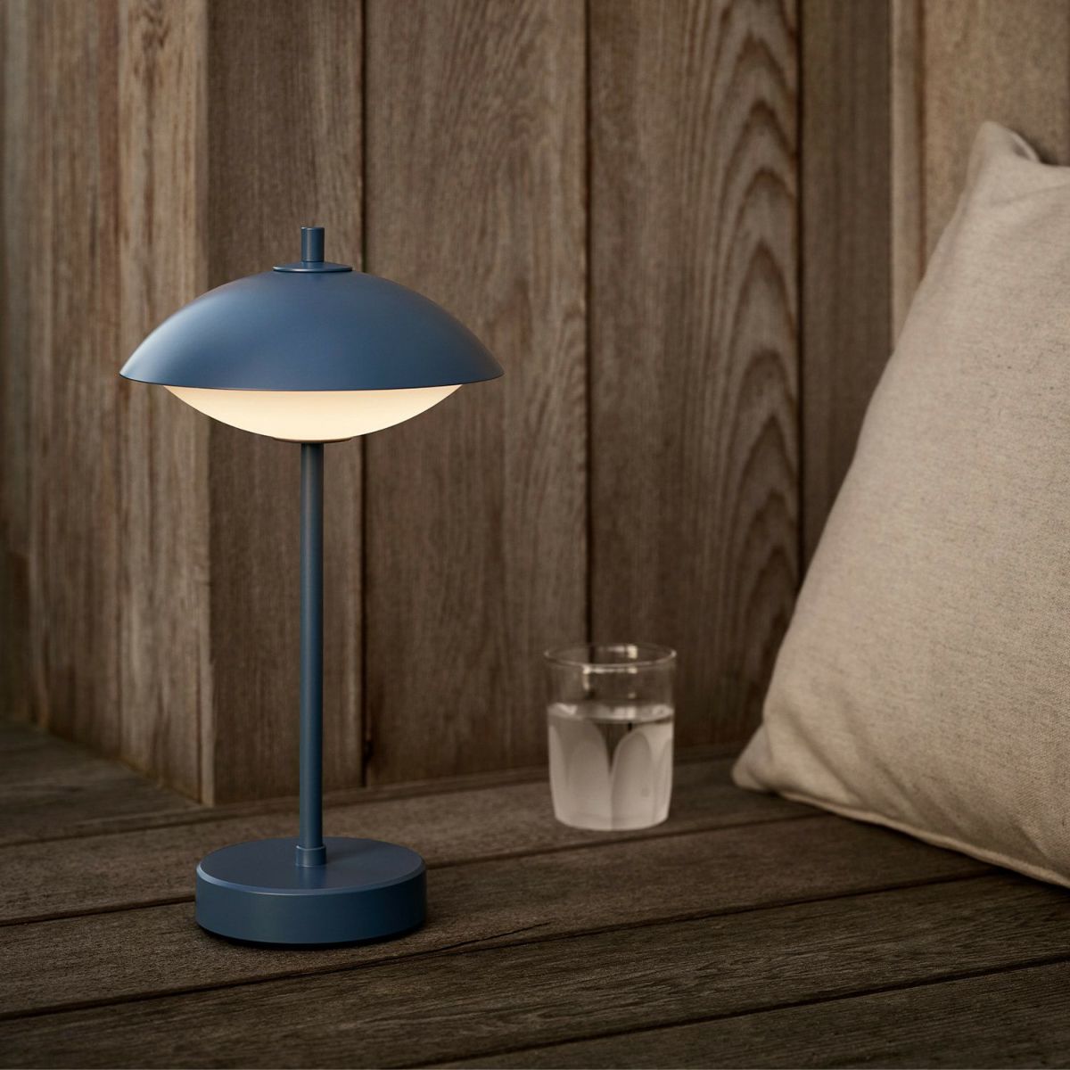 FRITZ HANSEN フリッツ・ハンセン CLAM PORTABLE クラム ポータブルランプ