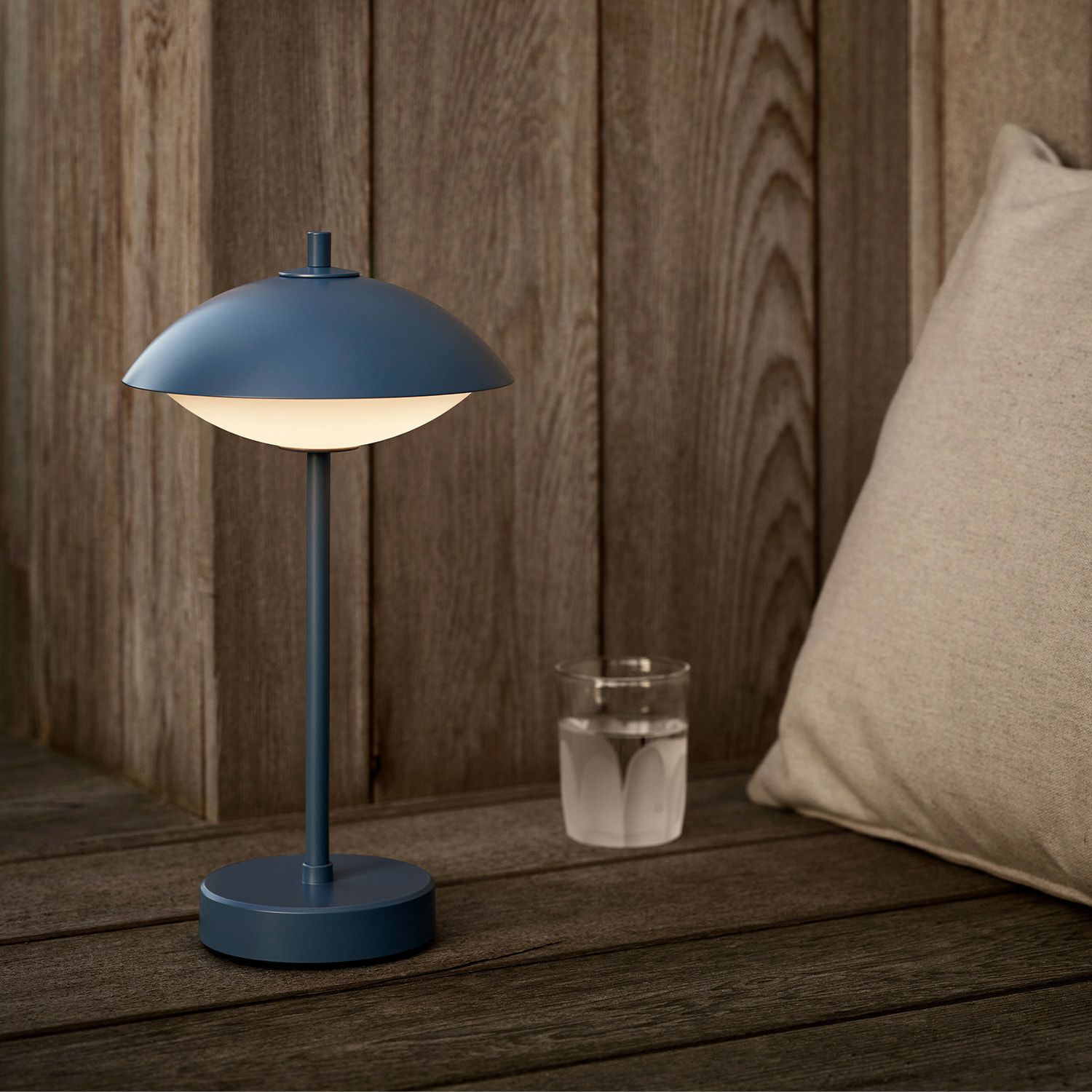 FRITZ HANSEN フリッツ・ハンセン CLAM PORTABLE クラム ポータブルランプ