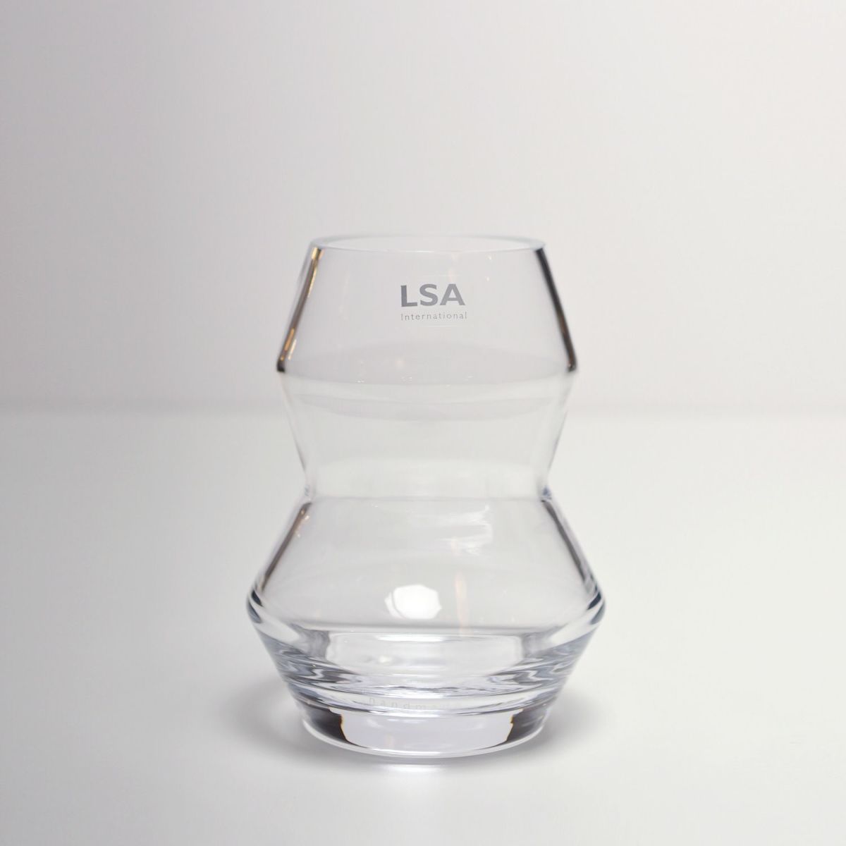 LSA International Sculpt スカルプト Vase フラワーベース サイズ：H16cm ハンドメイド クリア ガラス キャンドルホルダー 花器