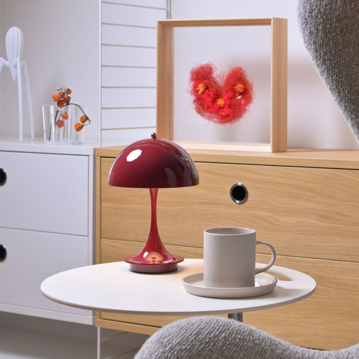 Louis Poulsen ルイスポールセン Panthella 160 Portable パンテラ 160 ポータブル （V3） テーブルランプ カラー：オペーク・モスグリーン デザイン：ヴェルナー・パントン