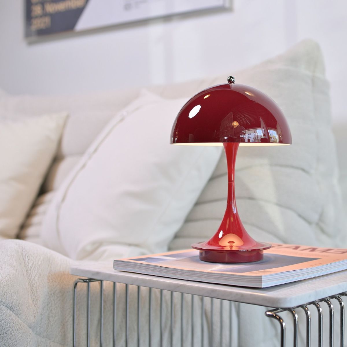 Louis Poulsen ルイスポールセン Panthella 160 Portable パンテラ 160 ポータブル （V3） テーブルランプ カラー：オペーク・モスグリーン デザイン：ヴェルナー・パントン