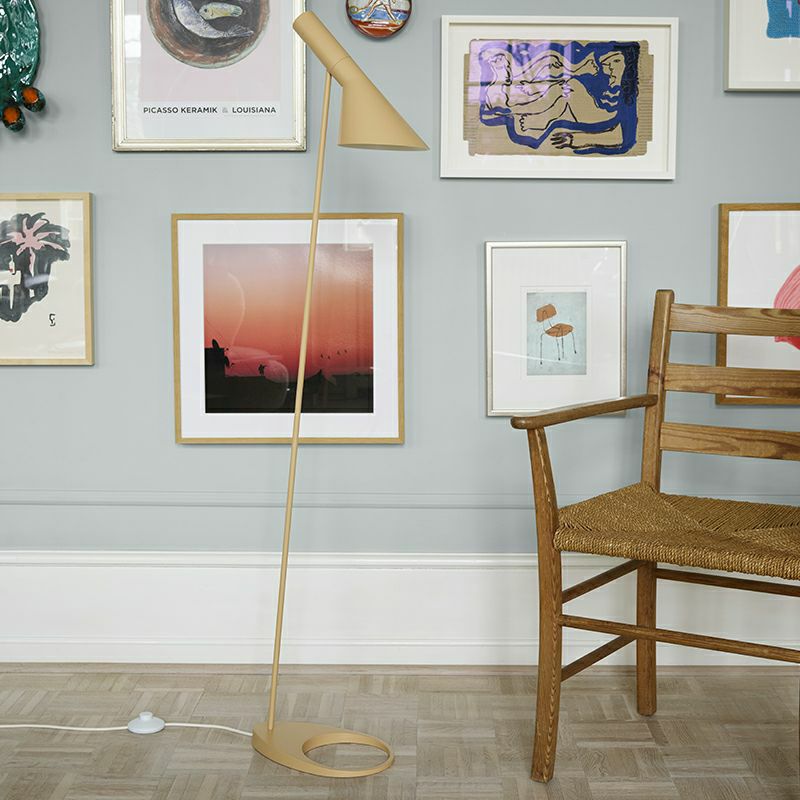 Louis Poulsen ルイスポールセン AJ Floor AJ フロア カラー：ブラック 真鍮ポリッシュ （無塗装） デザイン：アルネ・ヤコブセン